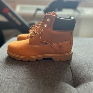 Timberland Boots Brand New boys size 2